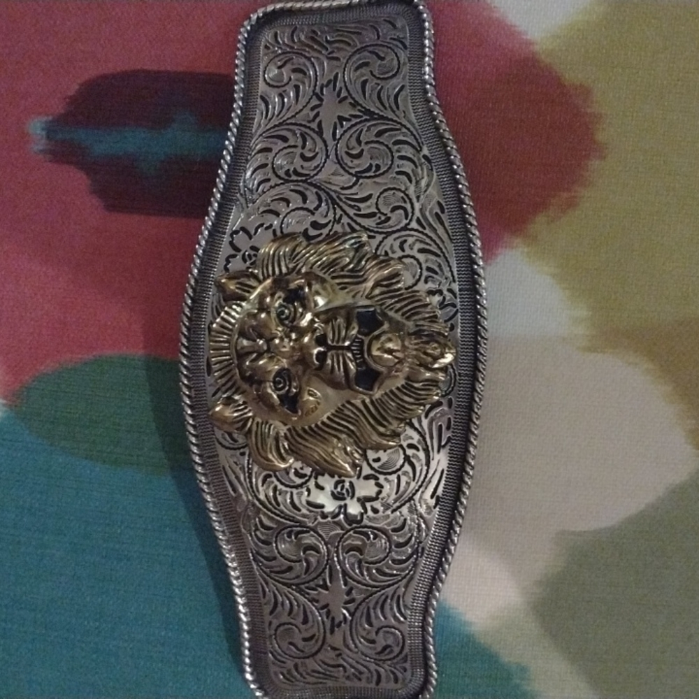 Gold-Plated Lionheart Belt Buckle